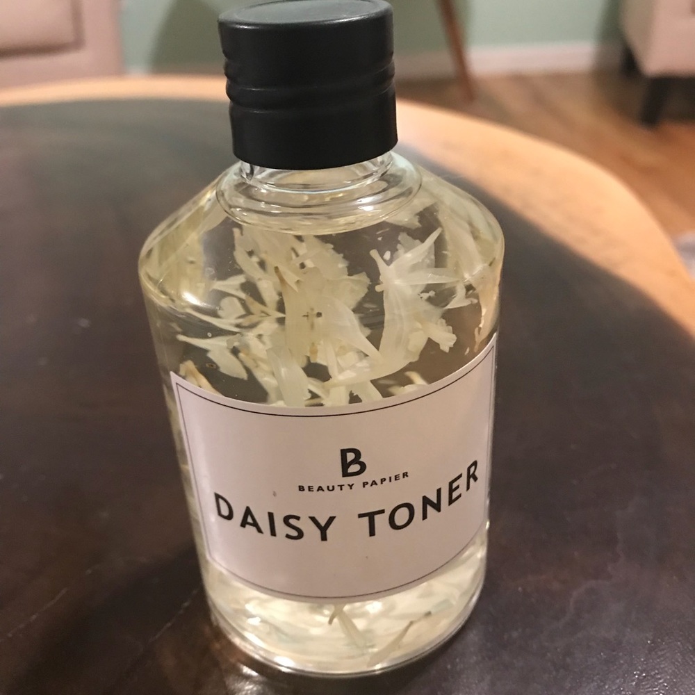 Beauty Papier Daisy Toner